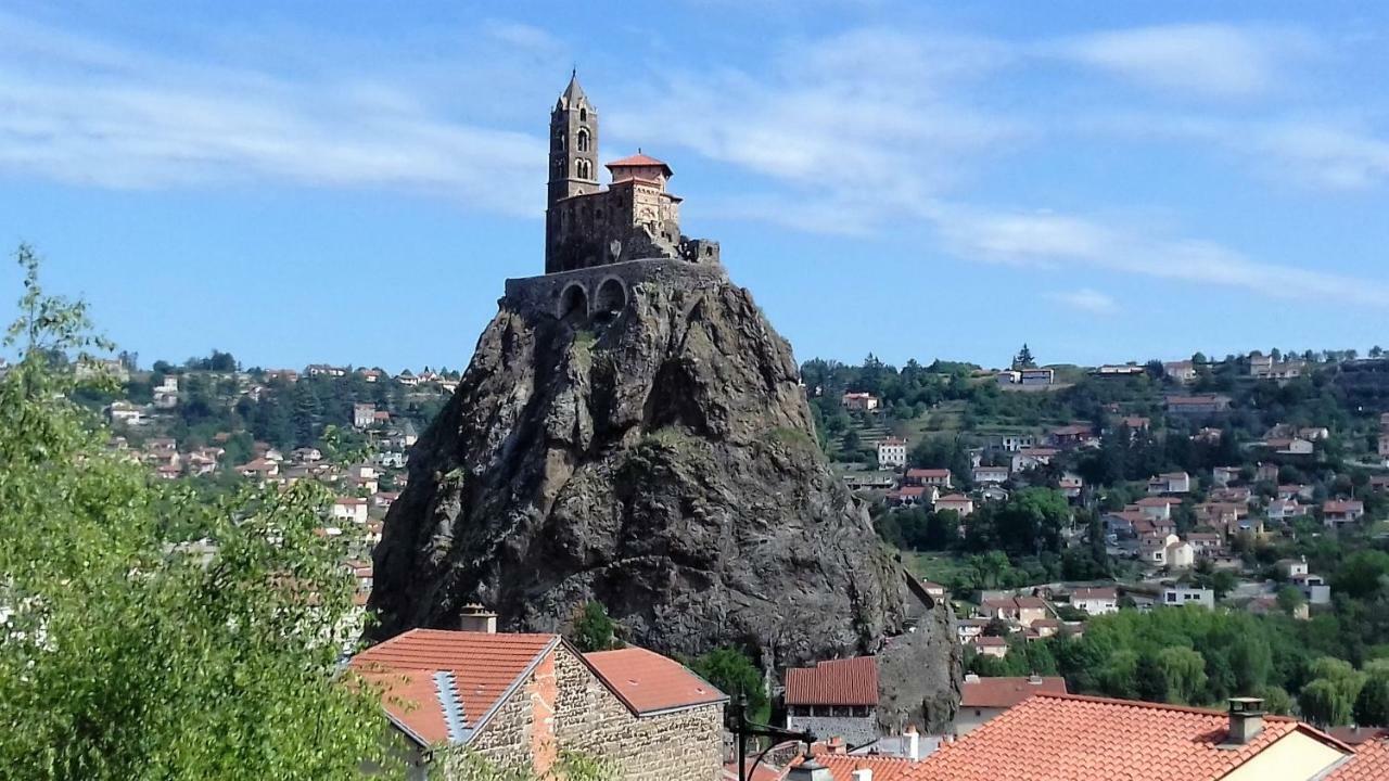 Le Petit Dyke Apartment Le Puy-en-Velay Exterior photo
